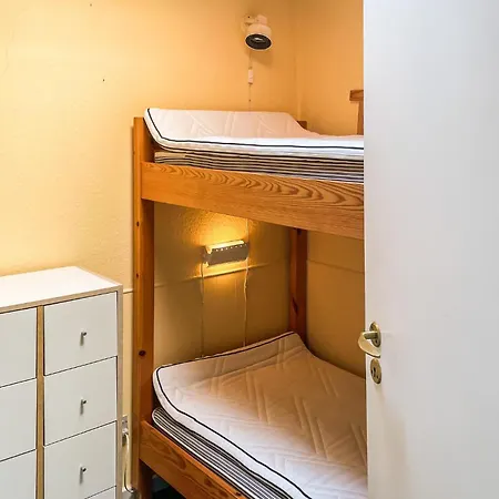 2 Bedroom Gorgeous In Дом отдыха Транекер